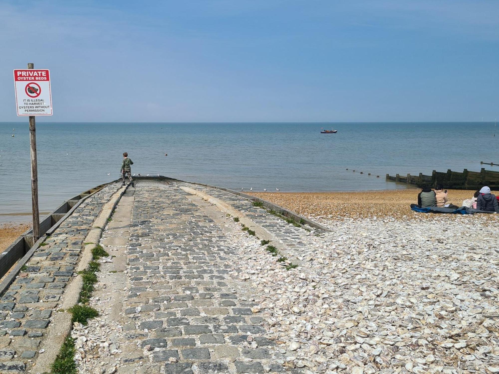 Vitamin Sea Residency Herne Bay Extérieur photo